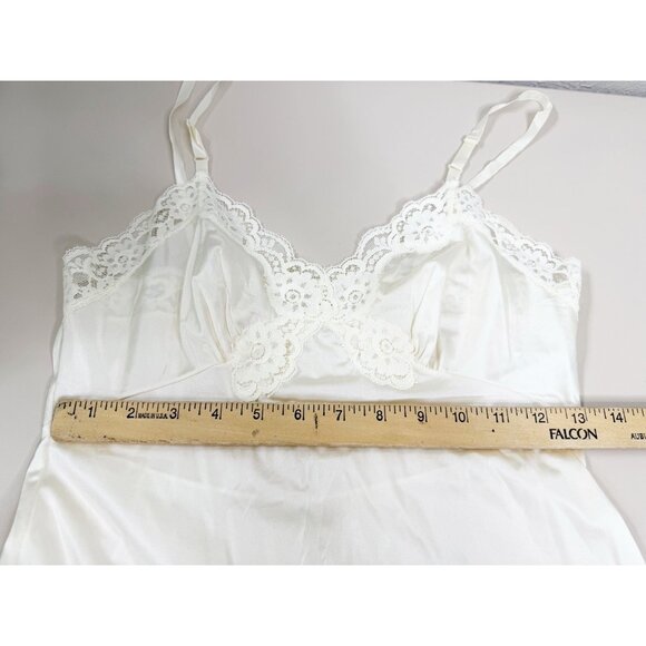 VTG 70's Sz 34 F Vassarette Off White LACE-underneath It All-NYLON FULL SLIP EUC - Picture 7 of 9